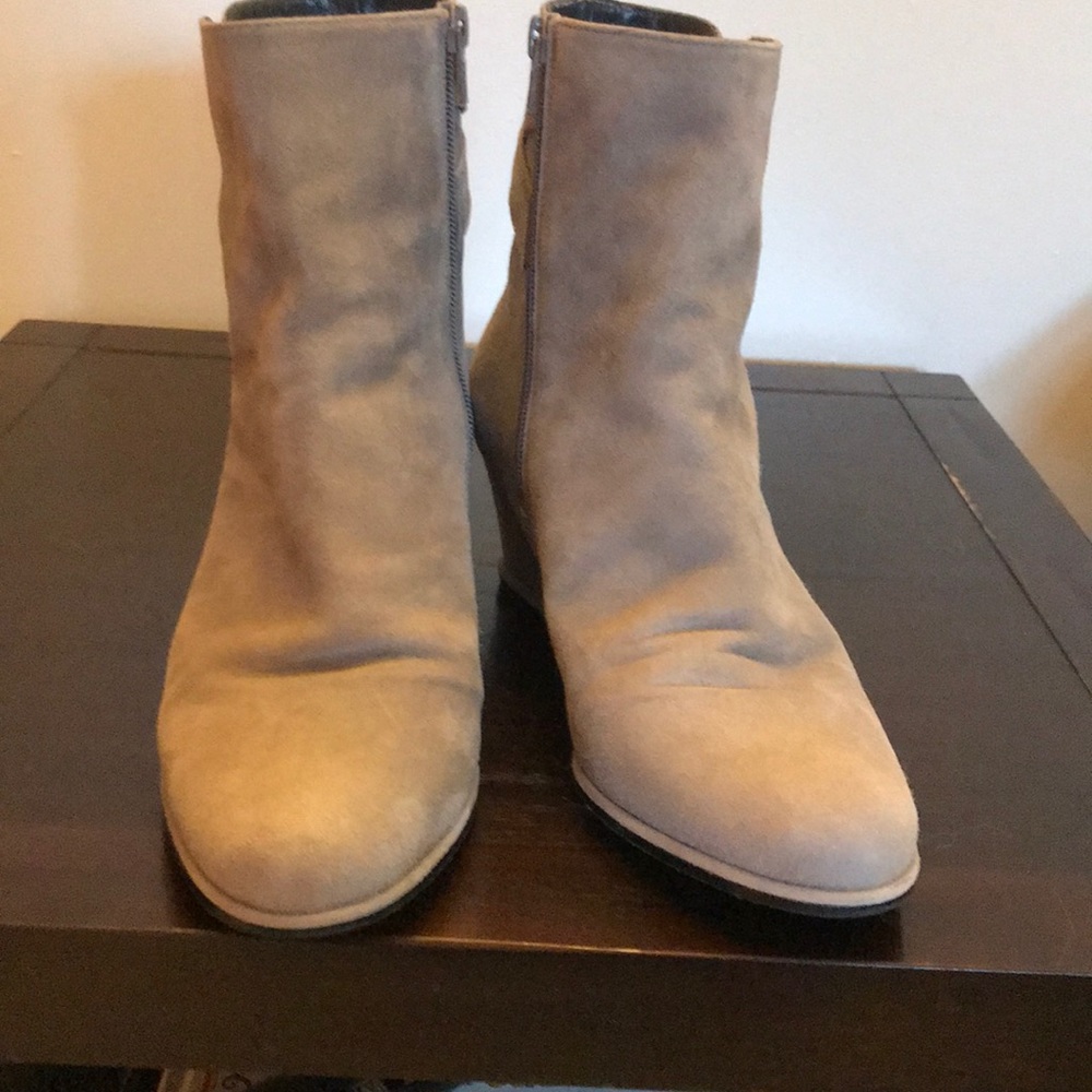 Stuart Weizmann Grey Suede Ankle Boots